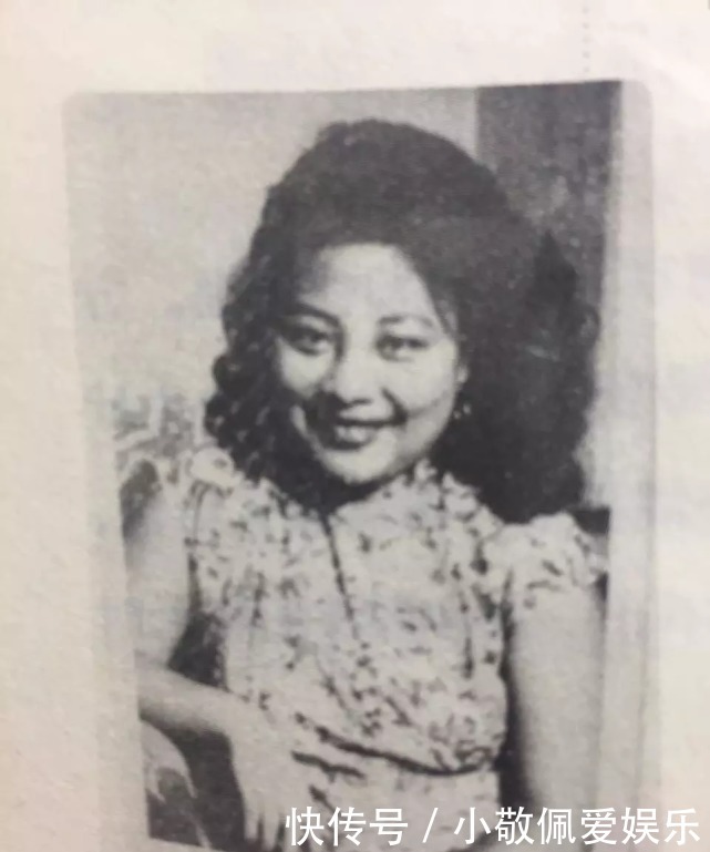 小传|潘柳黛小传:怼得张爱玲体无完肤的民国才女,弄蛇人却遭蛇咬