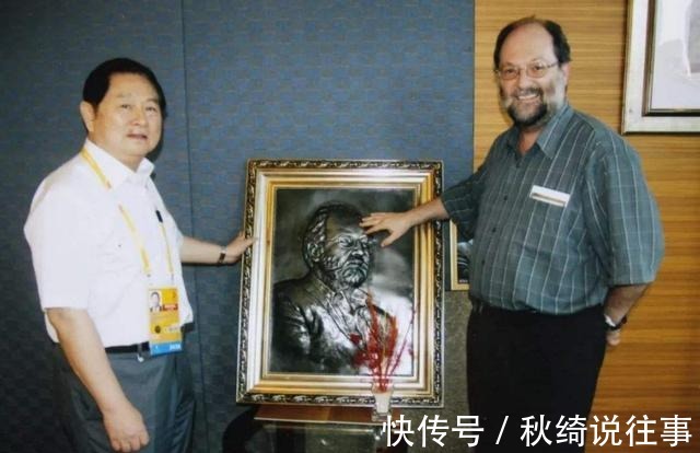 刘国梁|他为了遏制国乒,逼刘国梁和孔令辉退役,贪污2000万遭赶下台