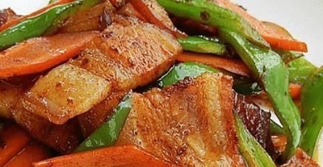 炒猪肉时,不要直接下锅炒!老师傅教你2招,肉质香浓嫩滑,入味
