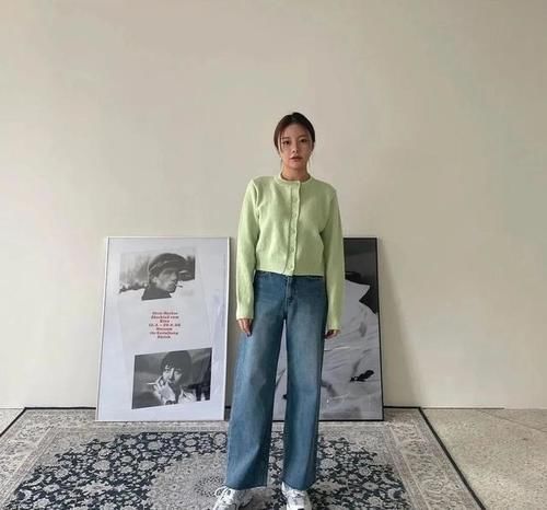 卫衣 + 靴子,毛衣 + 阔腿裤,这20套早春穿搭,好看极了