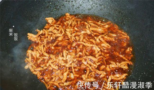 家常|夏季晚餐不用愁,这样做简单又省事,低脂还饱腹,我家常做