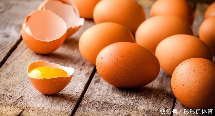 土鸡蛋|买鸡蛋时,红壳好还是白壳营养师讲完后,很多人都买错了