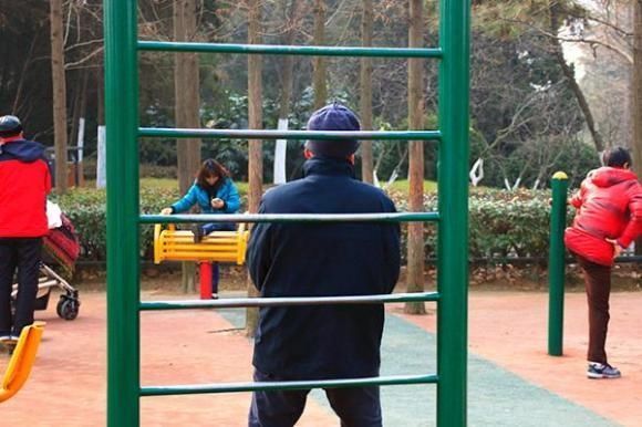 中老年人|看似养生的7个习惯,正在悄悄“偷”走健康,不少人被蒙在鼓里