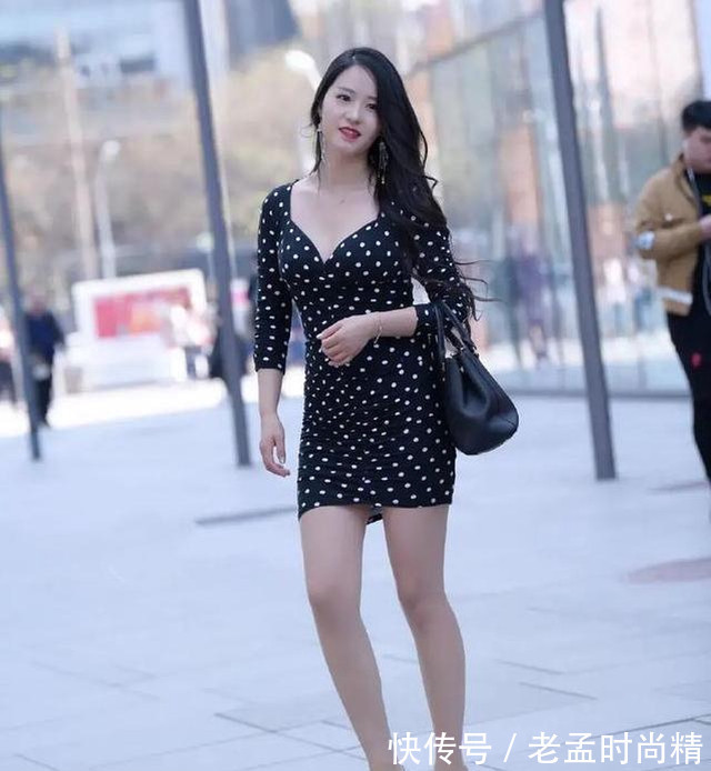 减龄|放弃A字裙吧,今年流行这种款式,时髦又减龄,中年女士都爱了!