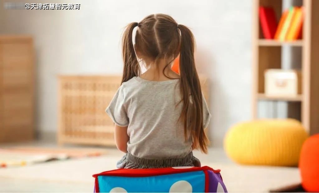 训练|无语言表达能力的孤独症儿童如何训练?孤独症是怎样引起的