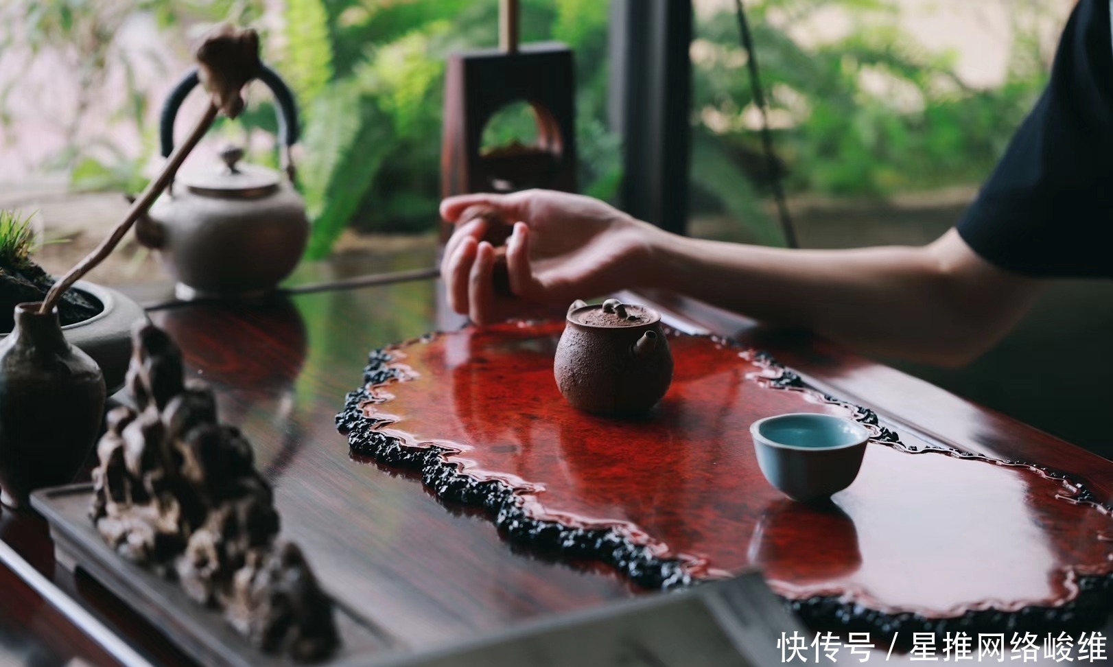桌面上的小金库,夫妻间的斗智斗勇,老婆永远发现不了的文玩价值