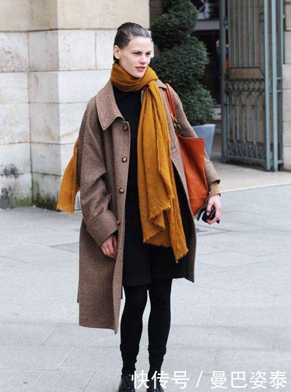 尽量|不管什么衣服,尽量多挑这些“显白高级”色!比黑白灰更时髦百搭