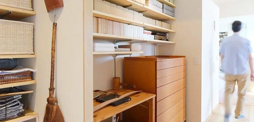 装置物架|这套住宅暗藏心机,两人一猫蜗居65㎡,同是小户型却有2倍宽敞