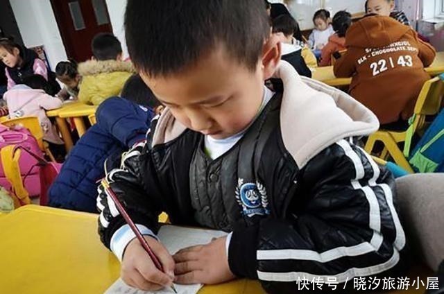 快乐教育|无知家长常用这3碗“毒鸡汤”坑孩子,还自认为很英明,你有没有中招