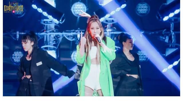 《最爱金曲榜》陪伴走过温暖岁末