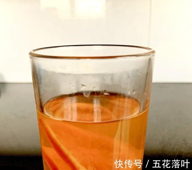 家人|每到秋季,都会熬柠檬膏给家人饮用,滋润入肺好喝,熬一锅吃一季!