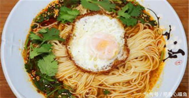 常吃面条和常吃米饭的人,身体有什么不一样?看完颠覆你的认知