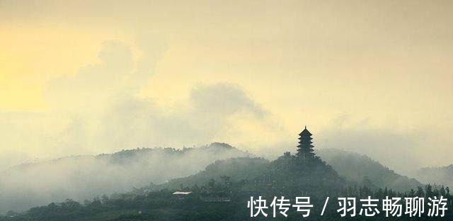 所有人为&千古绝对!上联:雾锁山头山锁雾,大自然奇迹让所有人为之惊叹!