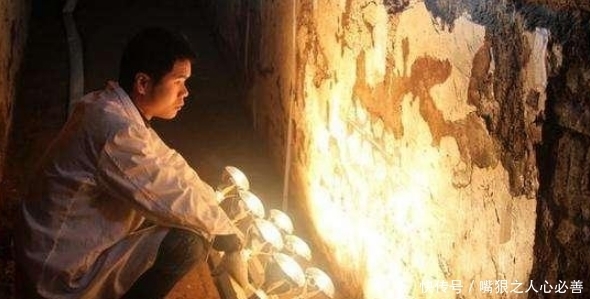 惊人|千年古墓现大盗洞,考古家进入发现古物没有被盗,原因惊人