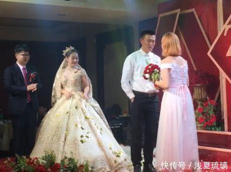 伴郎|婚礼现场，伴郎突然哽咽求婚，剧情太快，女主傻眼了！