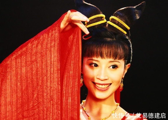 唐玄宗时,第一舞娘谢阿蛮,她的《凌波舞》堪称唐朝乐舞文化典范