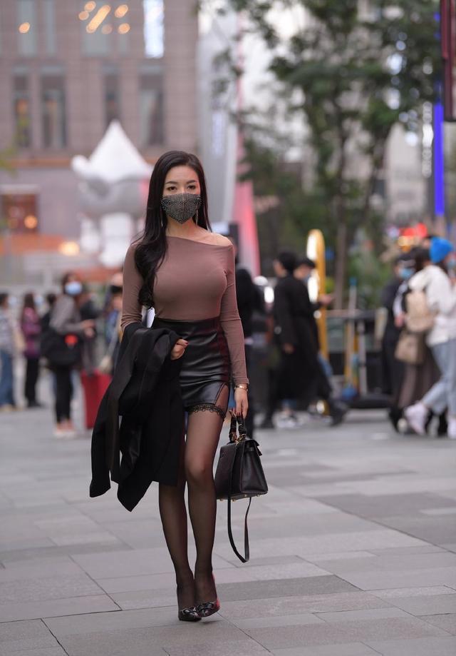 展现|想要职业装不单调, 挑对外套很重要, 让你轻松展现个人魅力!