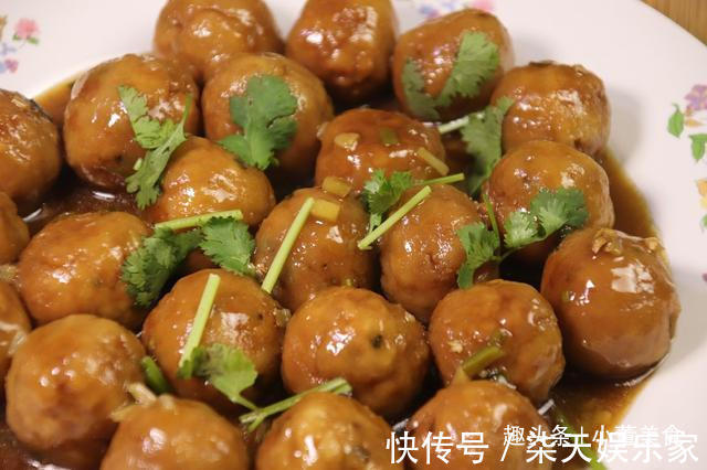 秋天要多吃豆腐,教你好吃的做法,鲜嫩美味,比大鱼大肉都好吃