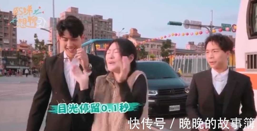 小S新节目播出,拉前男友聊婚姻,拼命搞话题网友却直呼“可怜”