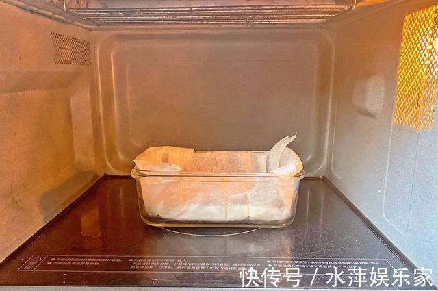 快手10分钟就能做的蔓越莓年糕,香甜软糯,快过年了赶紧囤起来