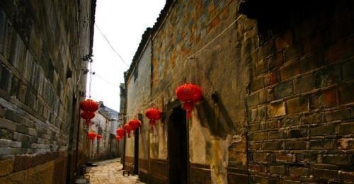 写错字|皇帝写了‘错别字’应该怎么办