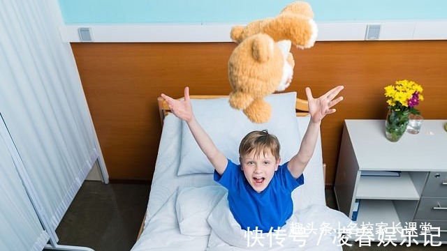 孩子|3岁前,孩子有4种“坏习惯”竟然是聪明的表现,你家的占了几个?