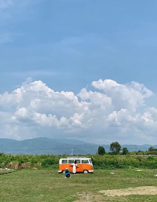 老年|初夏最适合一个人去的10个惬意的小镇