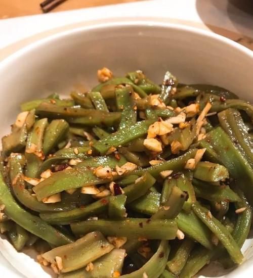 泻药|夏季多吃这菜,称为“天然泻药”,百吃不腻,排出毒素,肠道变通畅