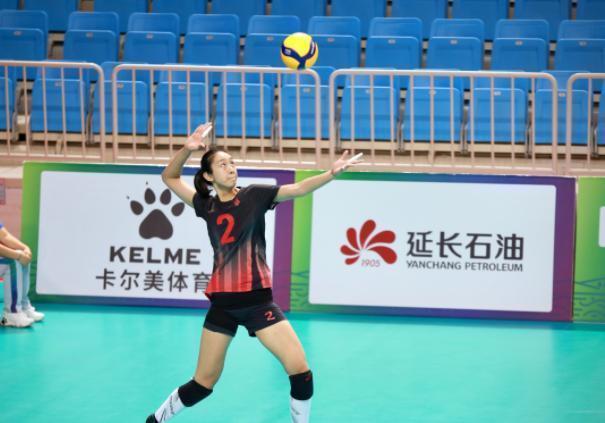 万梓玥|1米91新朱婷联手1米96新袁心玥！女排新长城惊艳，李盈莹获帮手