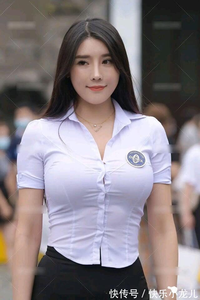 一字领 透气防晒服与瑜伽裤搭配,休闲时尚,显瘦活力