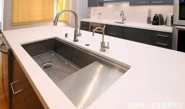 隔板式|房子入住后才发现,厨房这些设计很失败,花了很多钱却一点不实用!