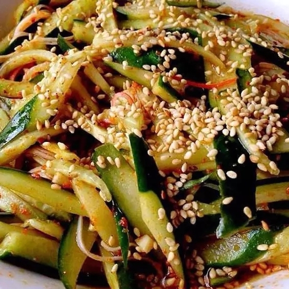 老少皆宜的家常菜，荤菜香辣解馋，素菜爽口开胃，好吃下饭又养生