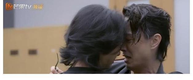 布瑞吉|《披荆斩棘》敖犬惨遭淘汰,大快人心,成团夜变录制,掀起热议!