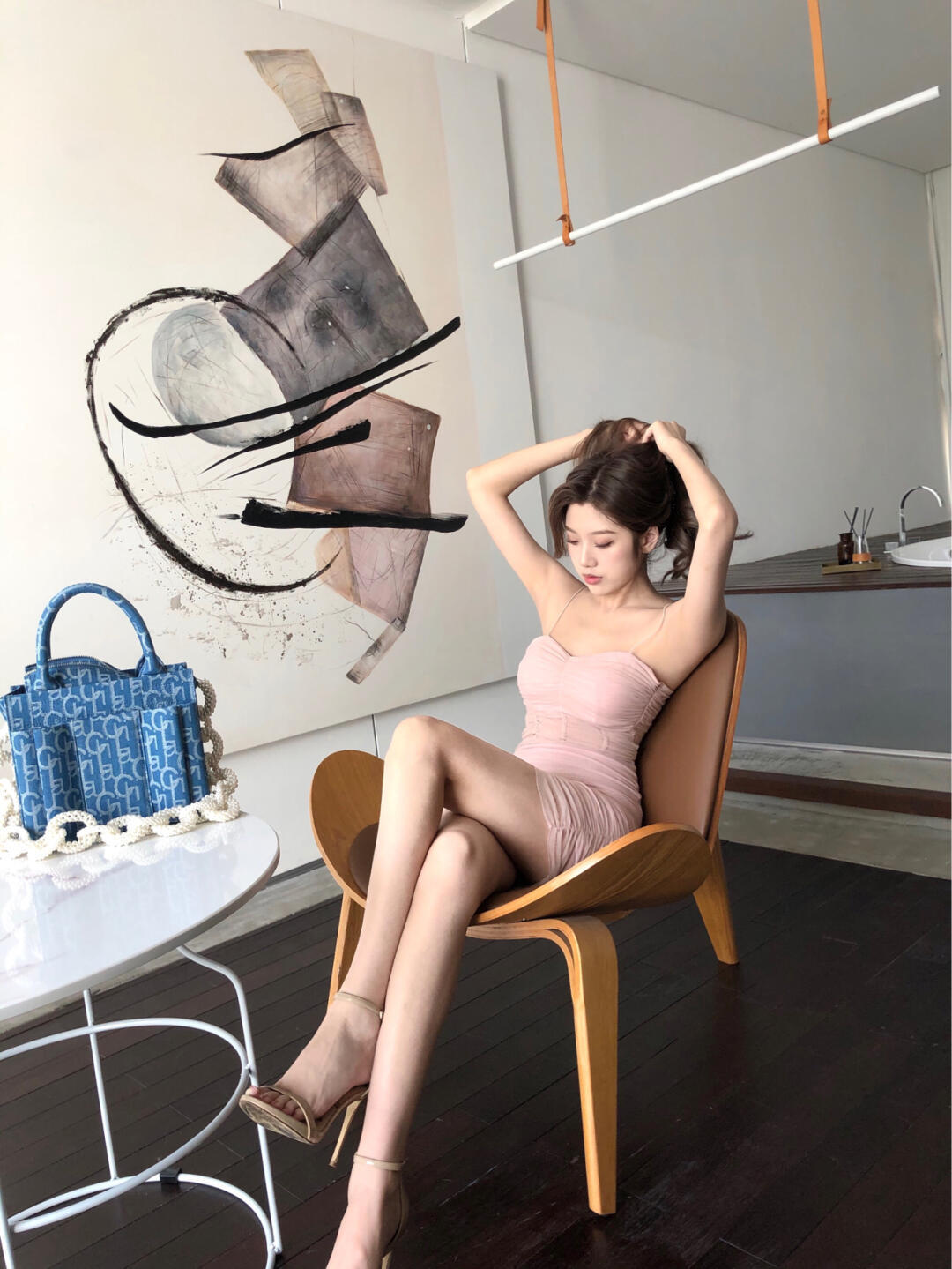 姐姐 人间水蜜桃也太嫩了, 姐姐气质又温柔又冷艳, 轻松俘获我的心