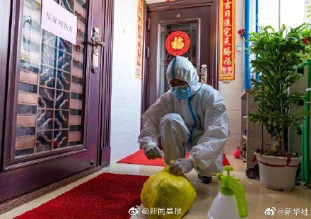 转发致敬！福建防疫人员中秋坚守岗位