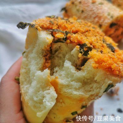 美味|香葱肉松面包卷这样做，营养又美味
