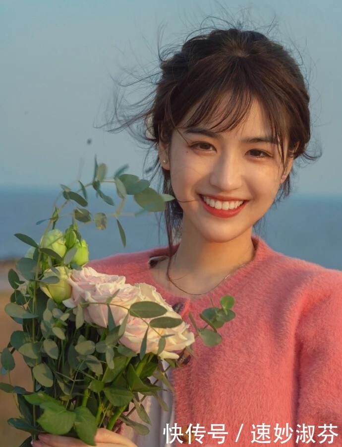 仪态|普通女生有这4个特征,就是别人眼里的“第一眼美女”