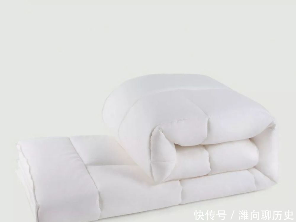 棉被、蚕丝被、羽绒被、羊毛被……到底哪个好?终于清楚了