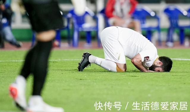 国足|0-1到2-3!国足克星成鱼腩,2大数据小组垫底,足协高层集体离职