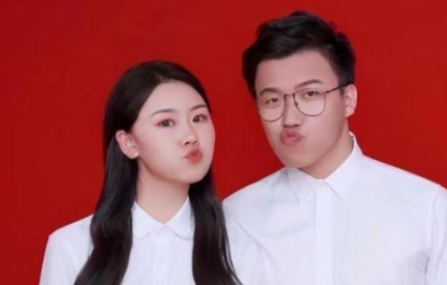 名字|90后夫妻“结婚证”火了,自带情侣名堪称绝配,网友:娃该叫啥