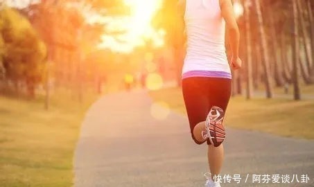 女生|女生提升颜值坚持做7件事，半个月会发现悄悄变美