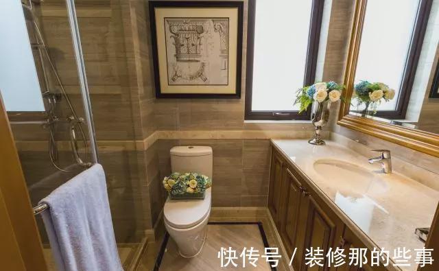 墙面|卫生间选这样的颜色，好看又耐脏！卫生间变大一倍！