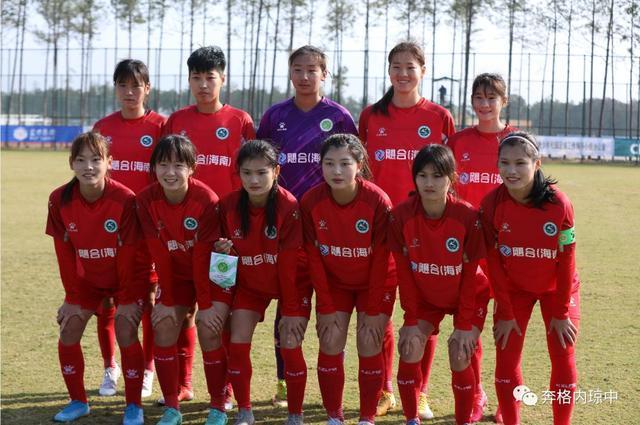 女足|4-1！陈婉婷展示指挥艺术，小胜晋级保存实力，半决赛遇最强对手