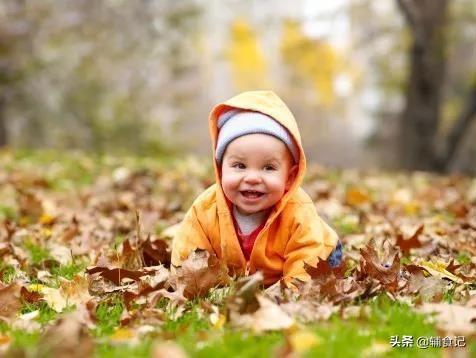 玉米粒|秋季给孩子穿衣，记住这4个“穿衣法则”，感冒生病少一半