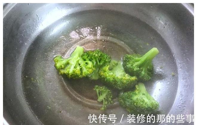 饭团|剩米饭最营养的吃法,简单易做,比寿司和蛋包饭还要好吃,快收藏