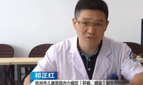 尿血|每天陪外公喝小酒,8岁男孩排“血尿”,一查肝脏受损指标飙升