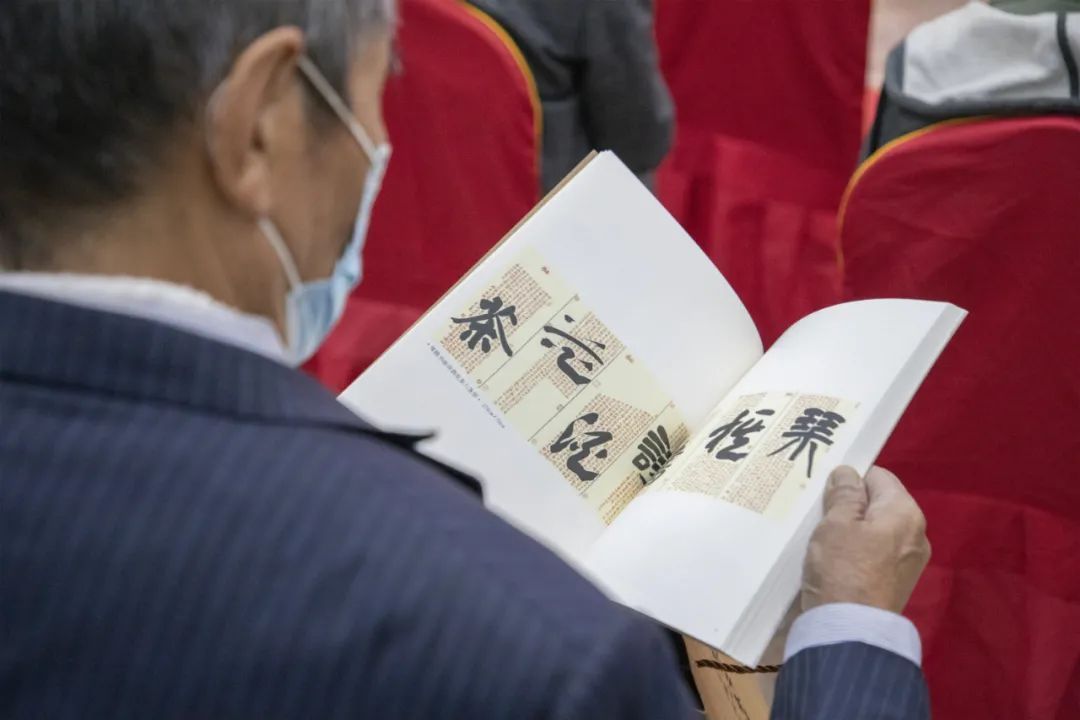 滕州博物馆!“木语有声”—袁家峰书法作品展在滕州博物馆隆重开幕