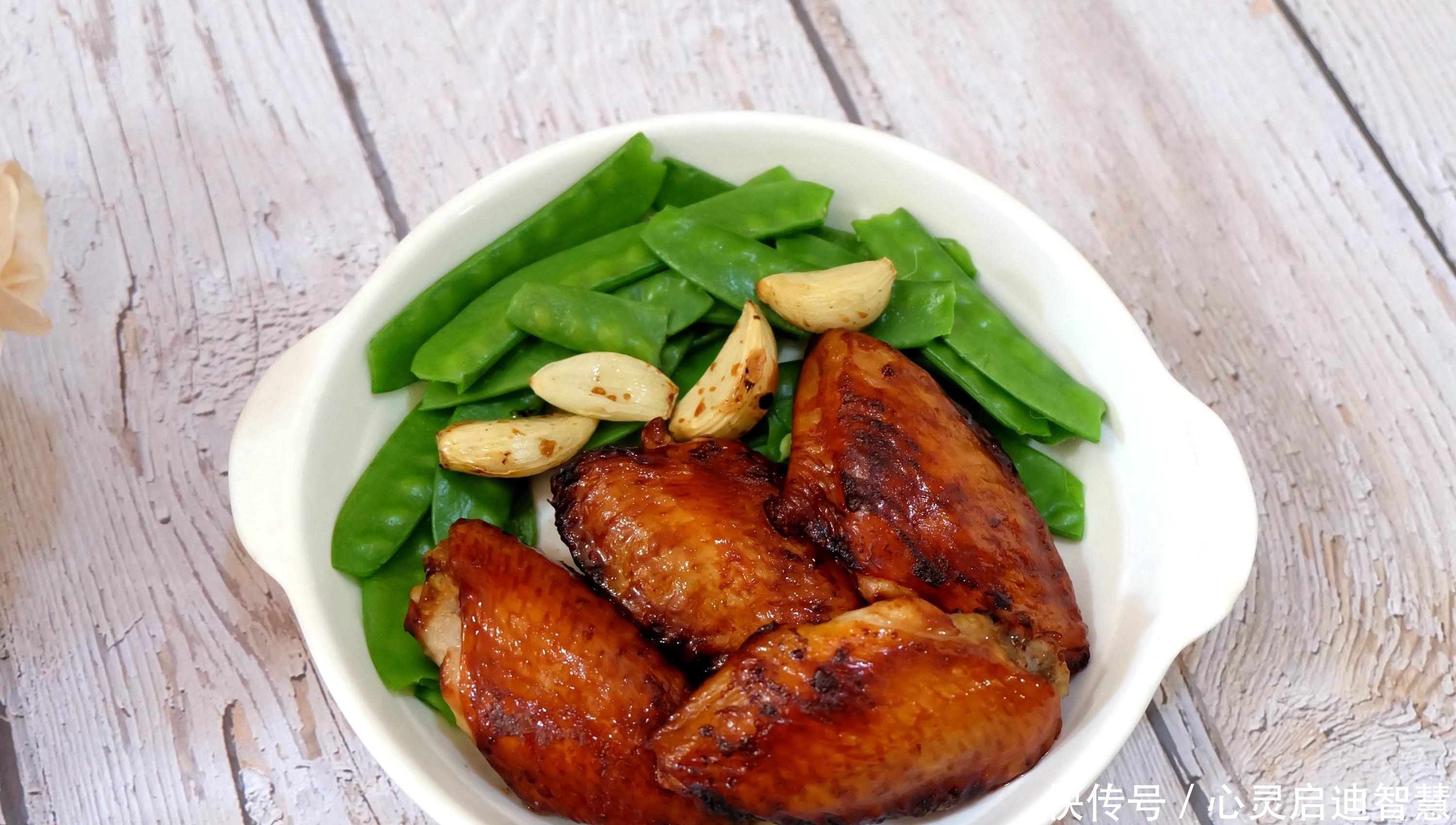 小学生假期早餐晒一晒,勤快妈妈换着花样做早餐,厨房神器用处大