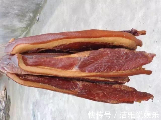 80岁姥姥腌腊肉秘方首次公开，制作简单，肉香扑鼻，回味无穷。