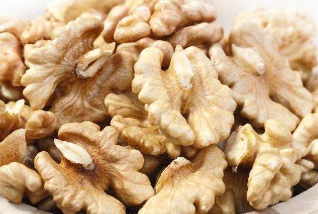 不饱和脂肪酸|什么时候吃核桃最有效？若是时间选不对，吃核桃就等于“白吃”